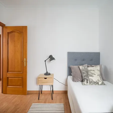 Διαμέρισμα Moderno Piso De 3 Cerca De Triana *