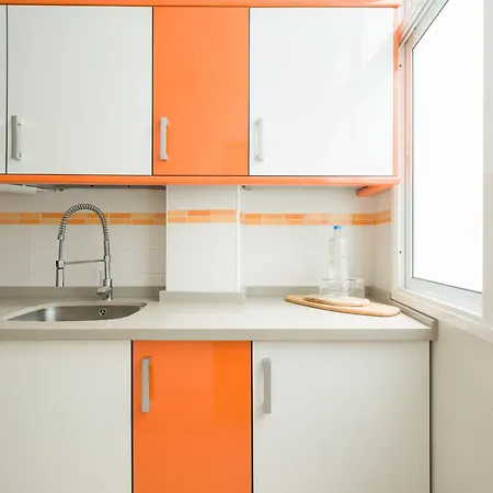 Moderno Piso De 3 Cerca De Triana Apartment *