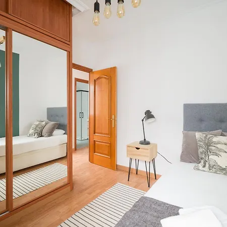 Apartment Moderno Piso De 3 Cerca De Triana *