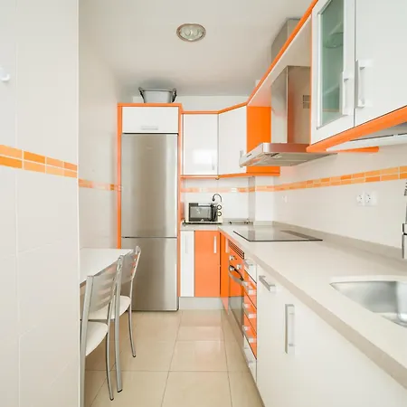 Moderno Piso De 3 Cerca De Triana *