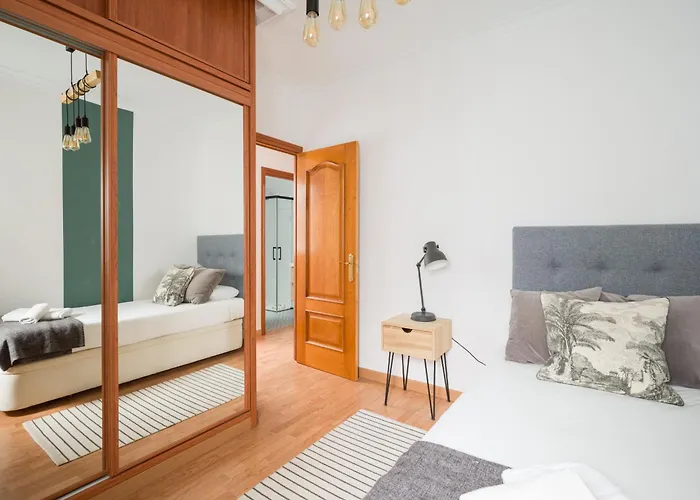 Lejlighed Moderno Piso De 3 Cerca De Triana *